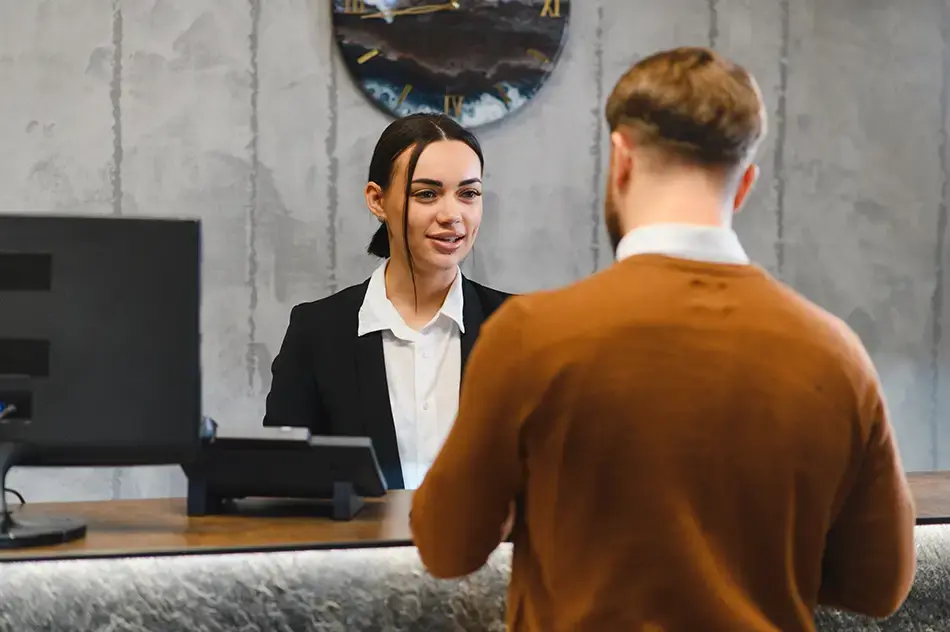 sage-hospitality-woman-serving3